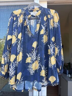 Trovata - Birds of Paradis collection: blue Tunic with Yellow Floral Print